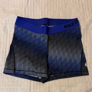 Nike Pro Women's Blue & Black Gradient Bike Shorts